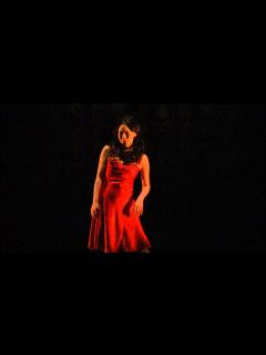 [x]2016/04/01中谷美紀主演舞台『猟銃』公開ゲネプロ - YouTube