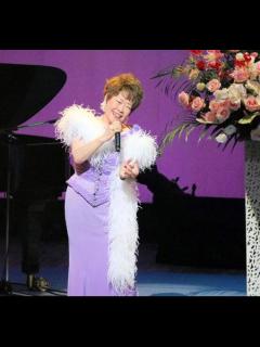[x]先代九重部屋の女将 久美子さん（千代の富士の奥様）秋元優さん、秋元梢さん【千代の国断髪式】 2024/6/8 [CHIYONOKUNI ...
