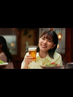 [x]芳根京子が出演、「アサヒ生ビール」新CM（メイキング インタビュー マルエフ／芳根京子） - YouTube