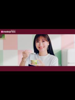 [x]大塚愛、3年ぶりCM「SMILY」リアレンジ曲でダンス披露！ハーゲンダッツ新WebCM『ねりモーション』篇 - YouTube