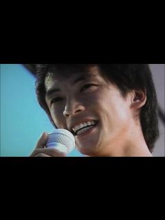 [x]松山千春の伝説の5万人ライブから”銀の雨”を迫力サウンドで聴く！ - YouTube
