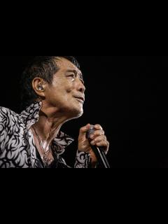 [x]矢沢永吉「アリよさらば」速弾き即興ギターソロ - YouTube