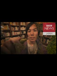 [x]「進撃の巨人」作者・諫山創さん単独インタビュー 諦めそうになった後 - YouTube