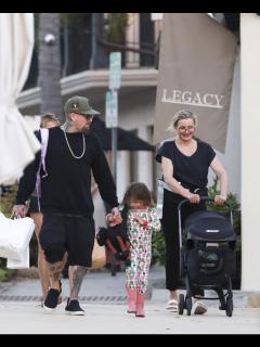 [x]Cameron Diaz and Benji Madden spotted on rare family outing with ...